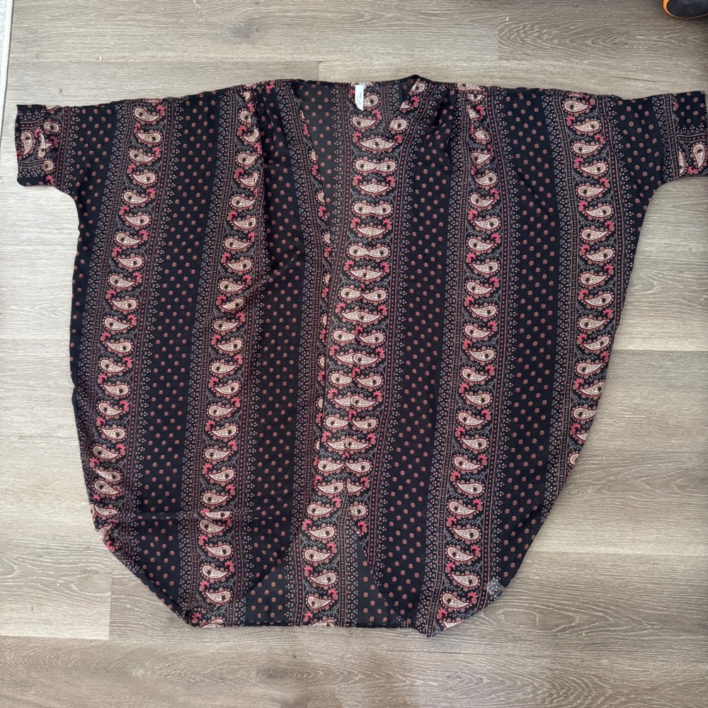 L Love Kimono Cardigan Womens Large Black Paisley Sheer Boho Open Front LV21482